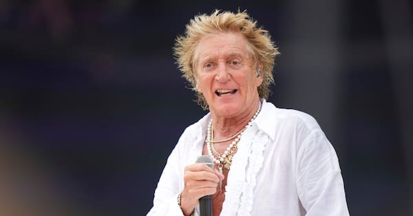 Sir Rod Stewart calls off tour dates after coronary stent procedure