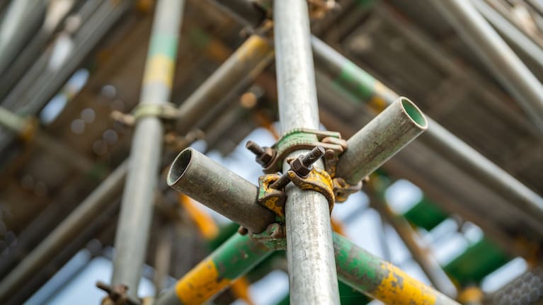 Carl Taylor said the Government should make it easier for tradespeople to establish their own business.