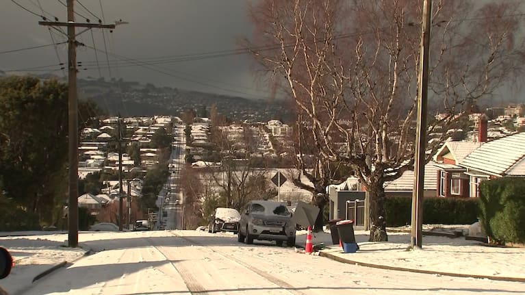 Snow blankets Dunedin on August 4, 2026.