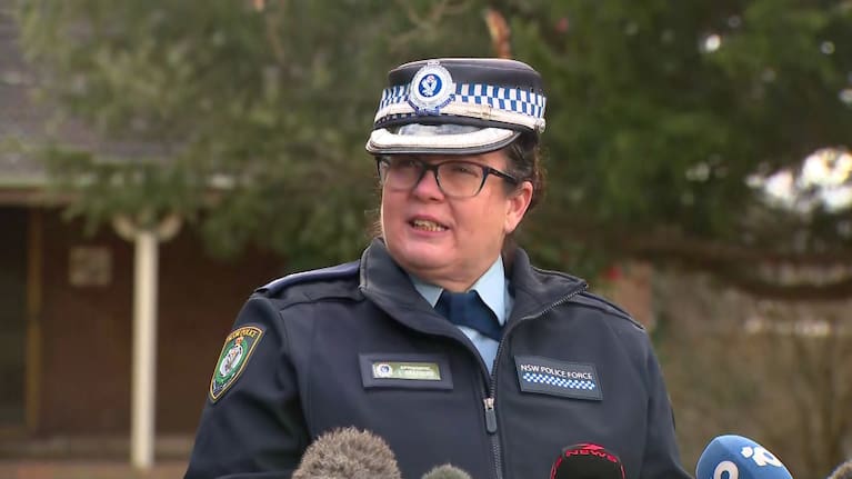 Superintendent Linda Bradbury addressing media in Goulburn on Monday. Source: Nine