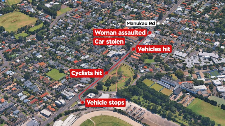 The incident unfolded along the busy Manukau Rd in Epsom.