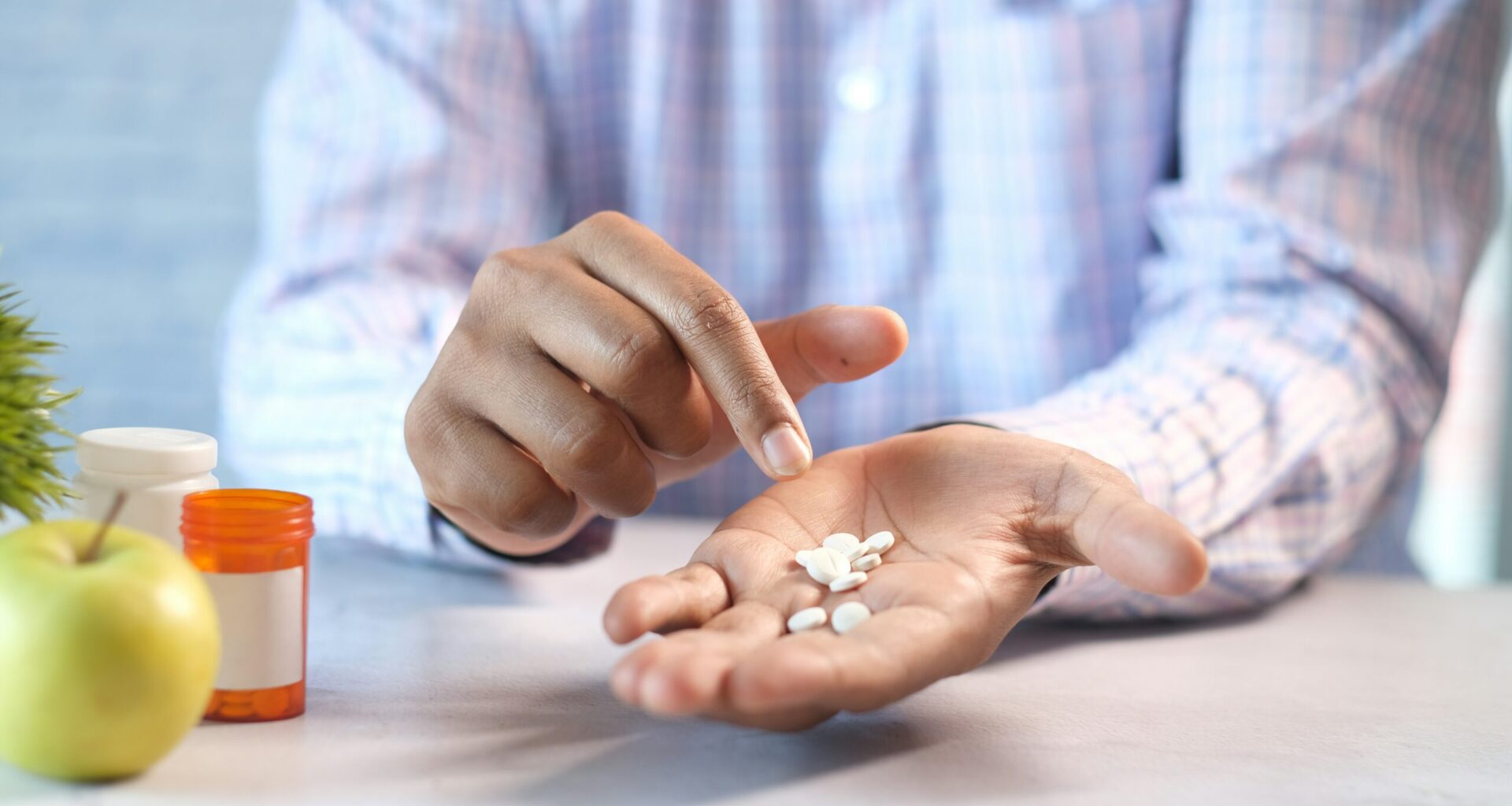 EXCLUSIVE: U.S. policy compelling some drug companies to stall medicine rollouts in Canada 