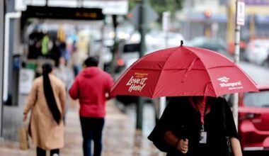 Strong winds batter parts of NZ, roads to reopen in Whangārei