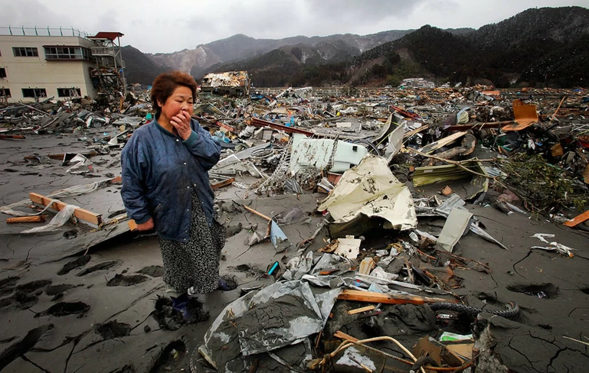 A 5.9 magnitude earthquake strikes eastern Japan, injuring 37 people