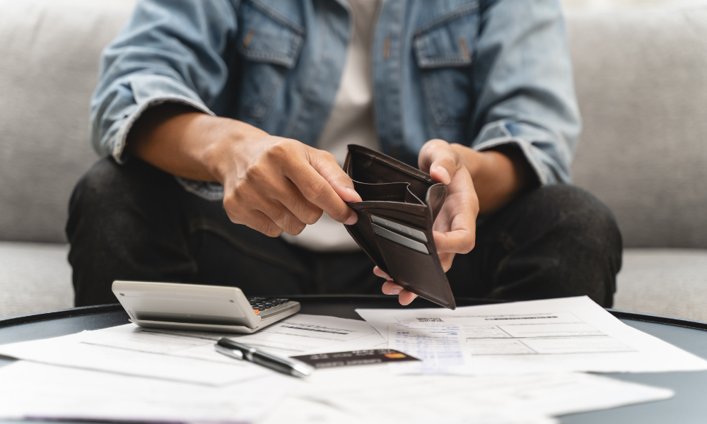Financial stress is quietly undermining New Zealand workplaces