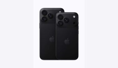 Black iPhone 18 Pro and iPhone 18 Pro Max models