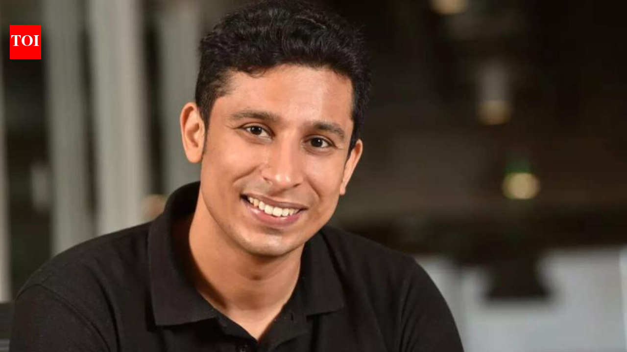 IIT graduate Vidit Aatrey left his IAS dream then his corporate career but failed twice building a startup; today he has turned an e-commerce giant into a Rs 30,000-crore business