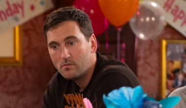 Coronation Street confirms Kit's first confidant in groundbreaking breast cancer story