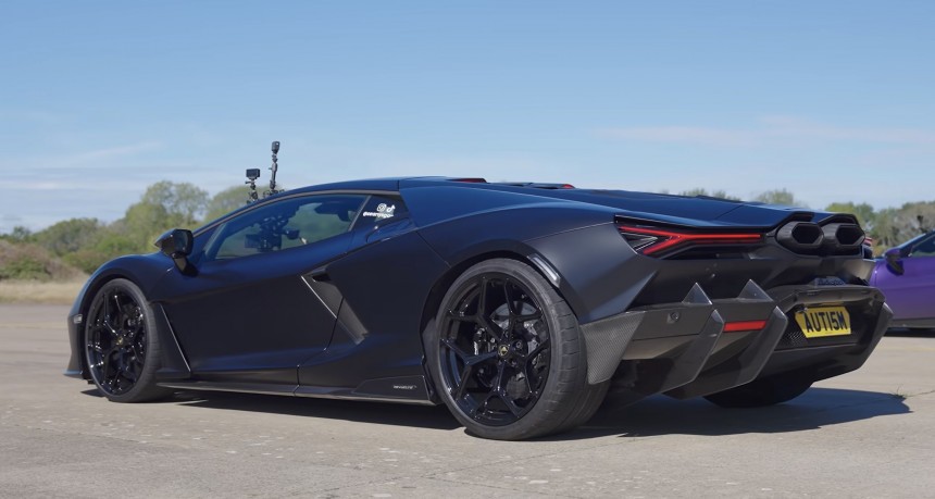 Lamborghini Revuelto