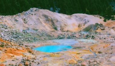 Sulfur Pool Lassen National Park
