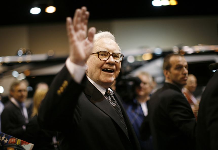 Warren Buffett greets shareholders during Berkshire Hathaway's annual shareholder meeting in Omaha, Nebraska, in 2008.