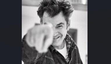 Stroud artist John Ingledew launches new creativity book