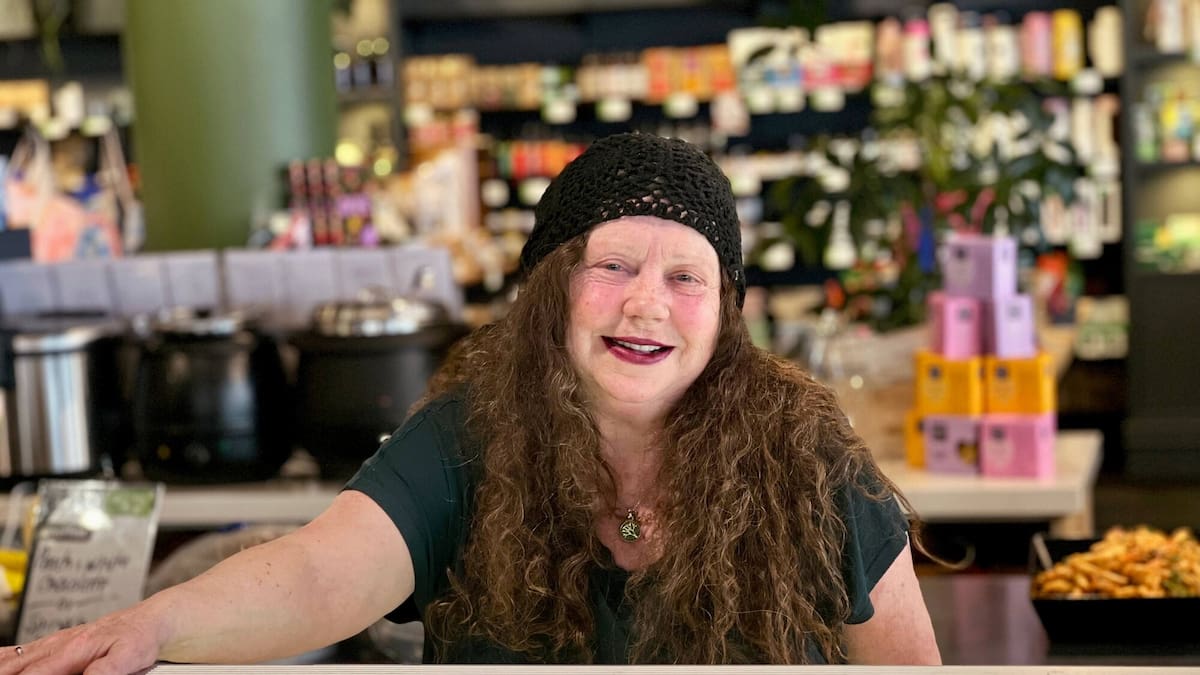 Rotorua’s Capers Cafe farewells Carolyn Grammer after health diagnosis