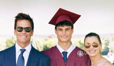 Tom Brady's 6'6" son Jack towers over mom Bridget Moynahan's rarely-seen family in new photo