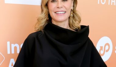 Modern Family’s Julie Bowen Shares New Boyfriend, Dating Update