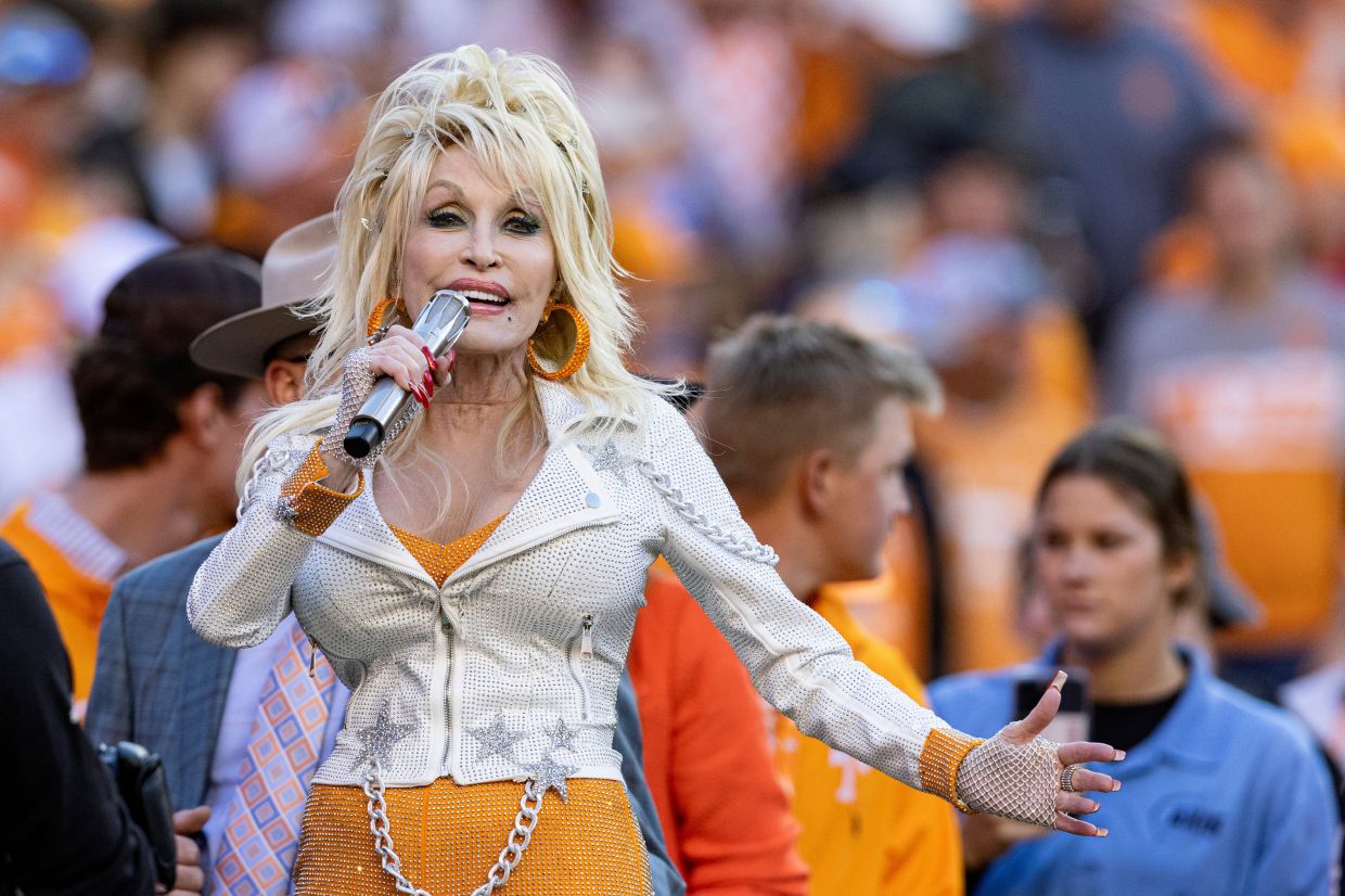 Dolly Parton estate gets restraining order against nephew Bryan Seaver