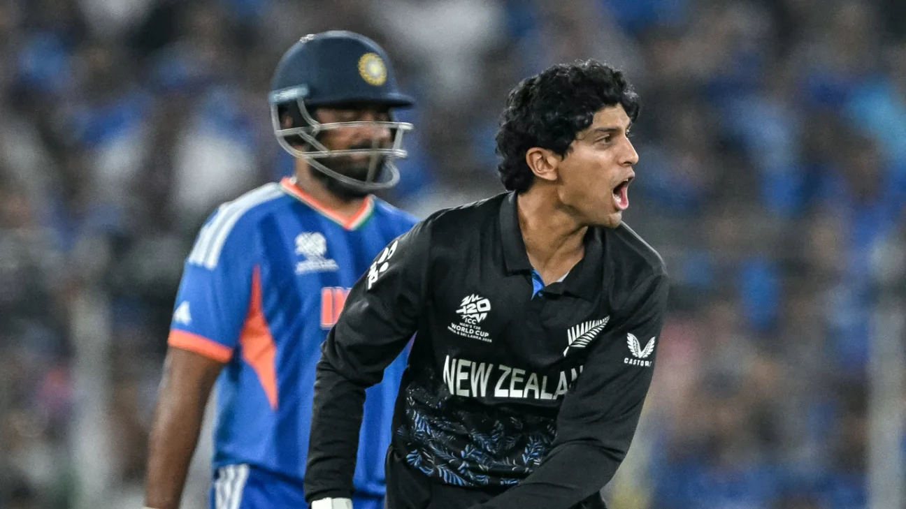 New Zealand news - Rachin Ravindra dislocates right shoulder, in doubt for India T20Is