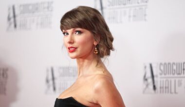 Taylor Swift to receive first MTV artist-director award