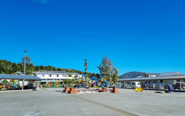 Gloriavale