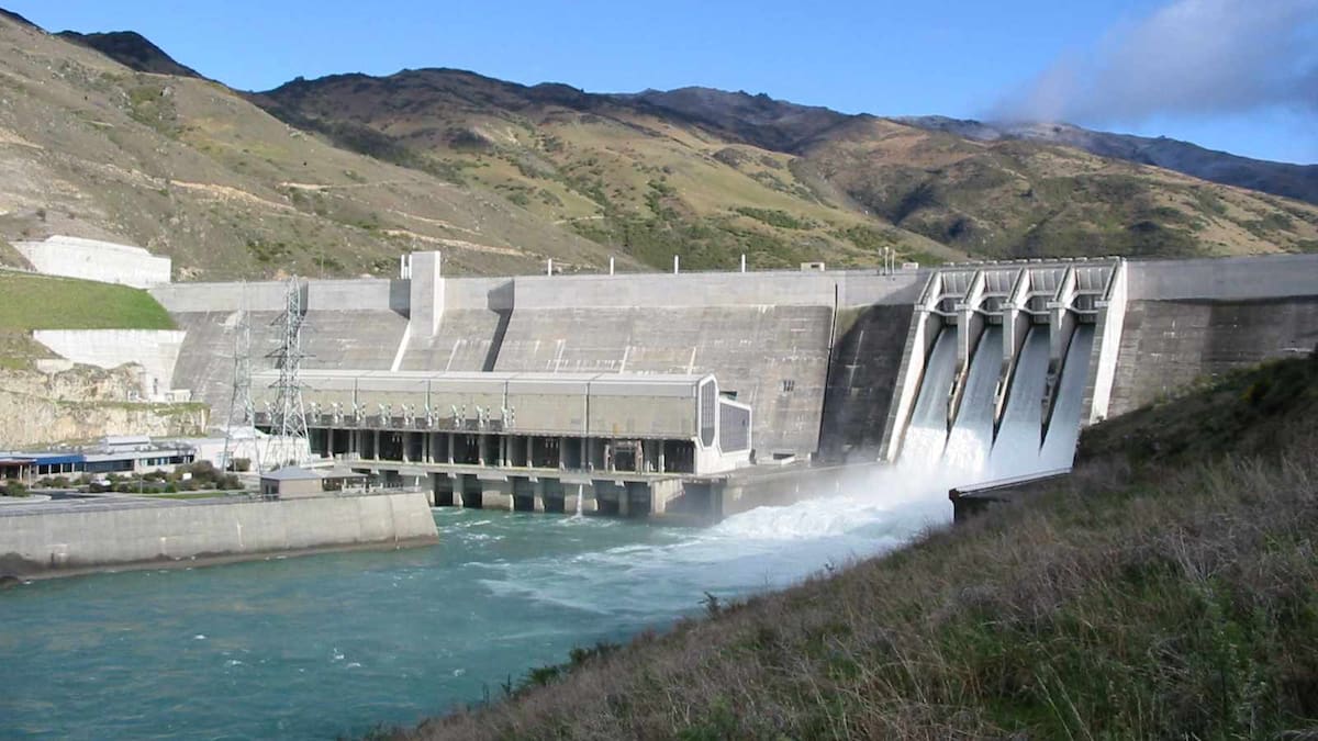 Power company profits: It’s not the players, it’s the game – Huia Burt