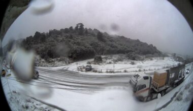 South Island weather: Snow and flooding close two highways