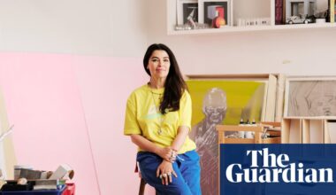 ‘I’m an everythingist’: How Es Devlin became the go-to for Beyoncé gigs, fashion runways and the Olympics | Es Devlin