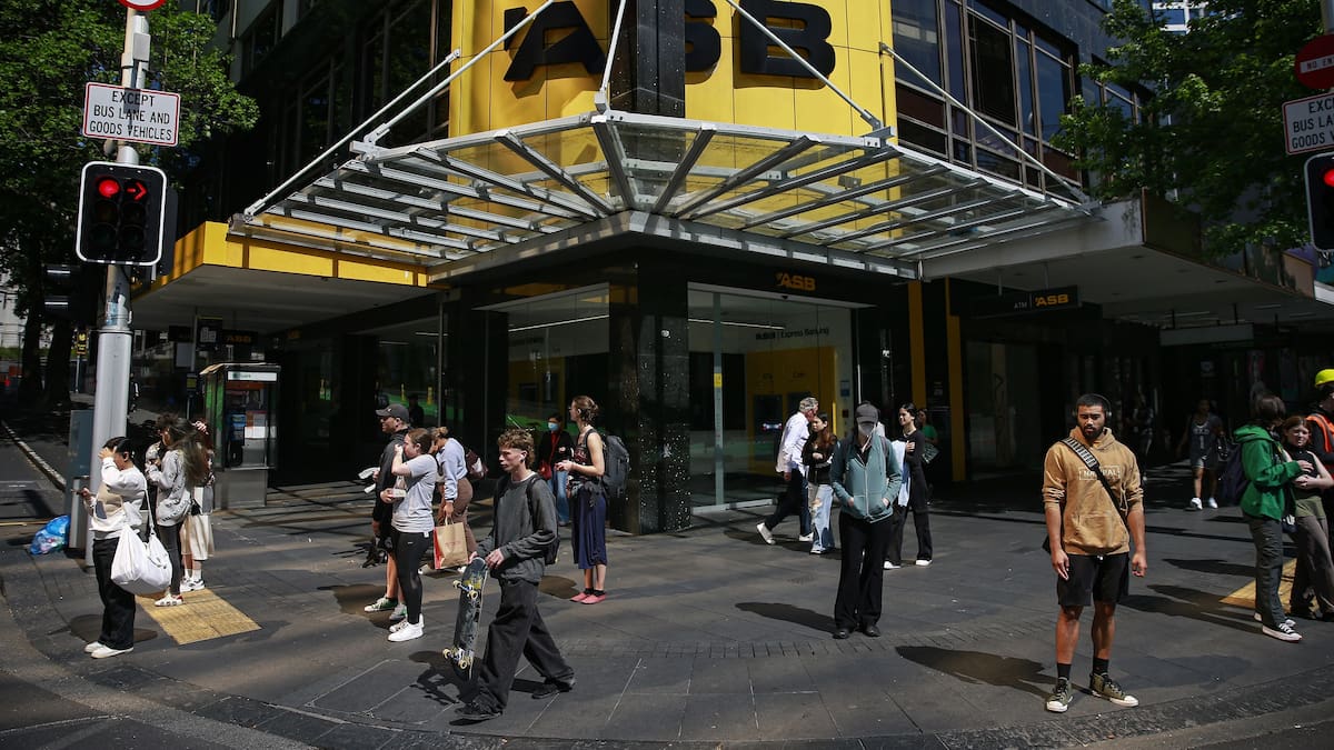 ASB glitch shows empty balances for customers’ KiwiSaver and Investment Fund accounts
