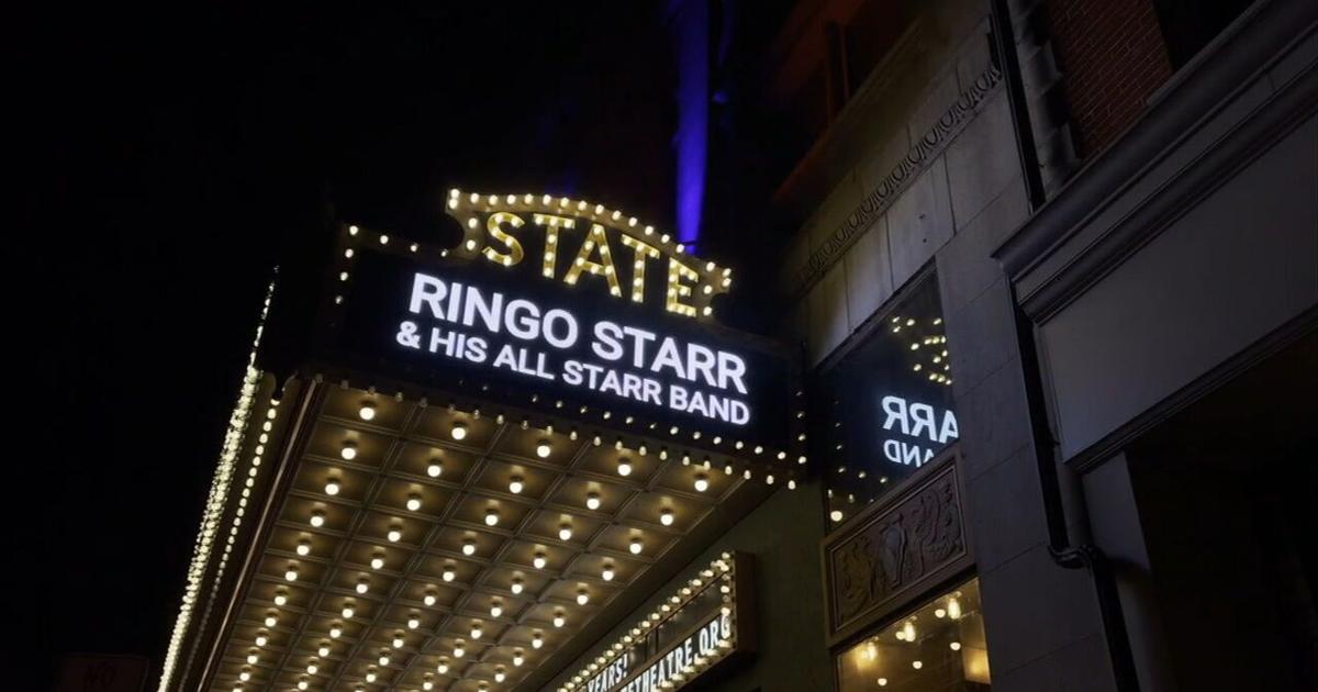Fans file into Easton's State Theatre to see living Beatles legend, Ringo Starr | Easton Area