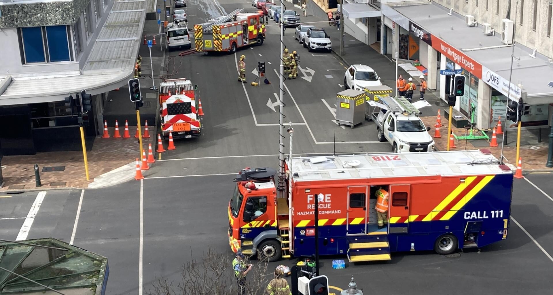 Roads reopen following reports of gas leak at Dunedin hotel