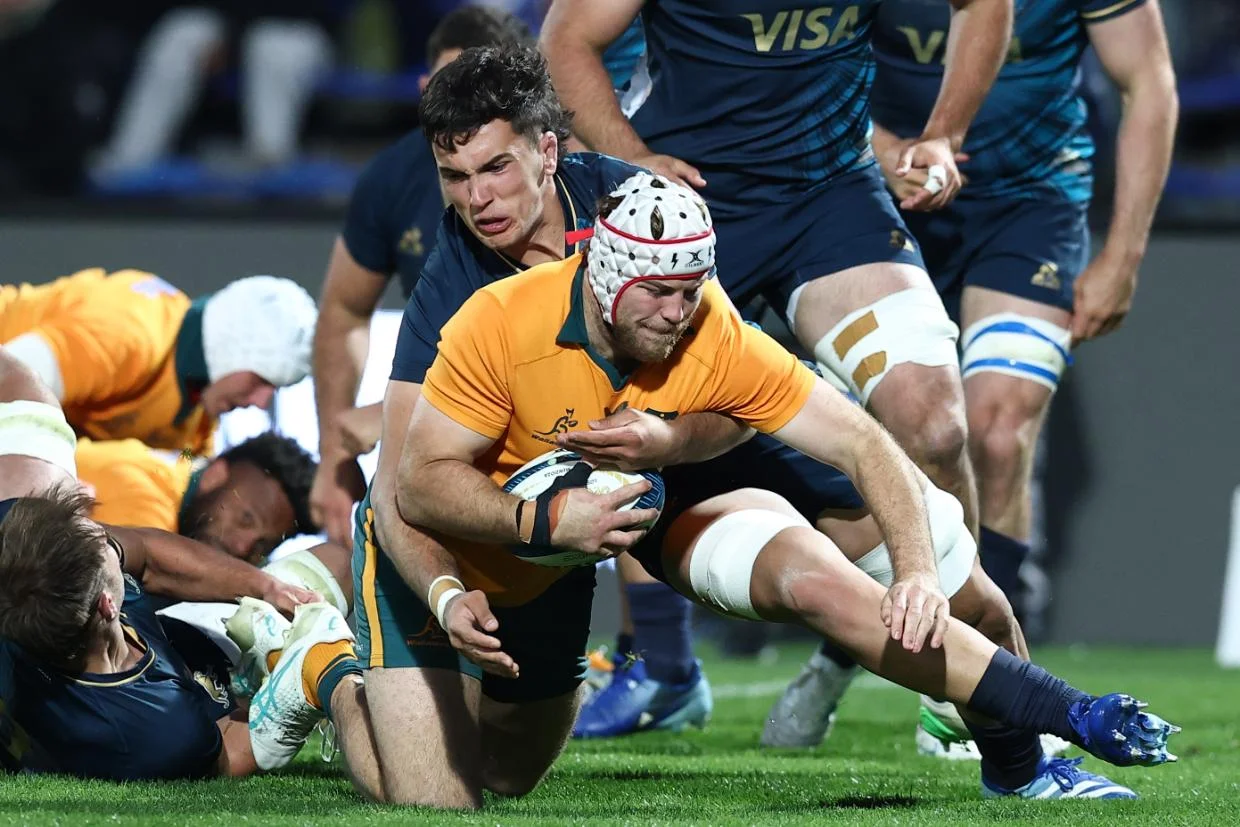Wallabies botch golden chance against 13-man Pumas in Mendoza draw - Stuff