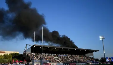 Eye-gouging, red cards and a bus fire: Wallaroos crash in wild test - Stuff