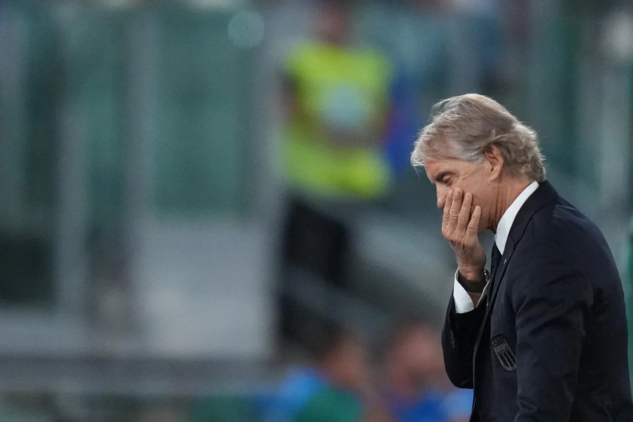 Ex-Man City manager Roberto Mancini appears to acknowledge a 'double contract' with the club - stuff.co.nz