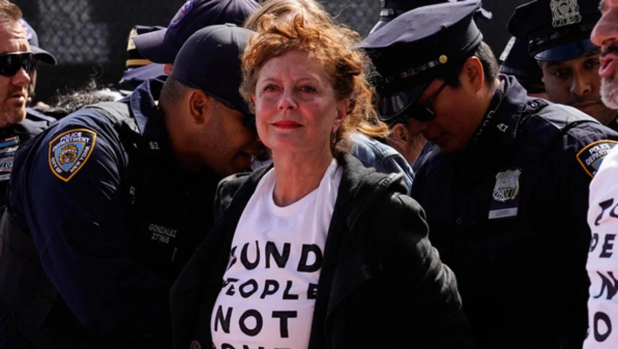Watch: Oscar winner Susan Sarandon arrested amid protests over Netanyahu UN address - Stuff