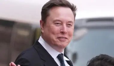 Filmmaker set out to profile Elon Musk. What he found ‘upended the myth’ - Stuff
