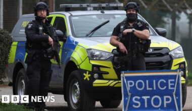 How did the RAF Fairford incident go from 'suspected bomb plot' to police bail? - BBC