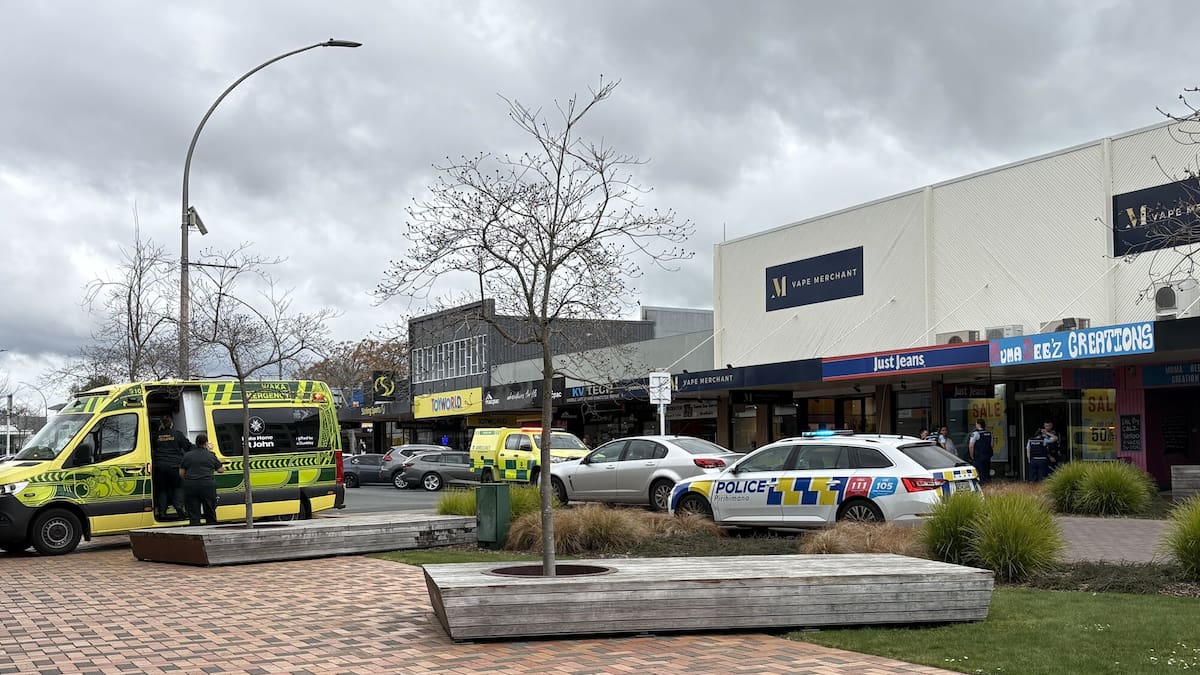 Rotorua shop owner claims women warned people off entering her ‘evil’ store