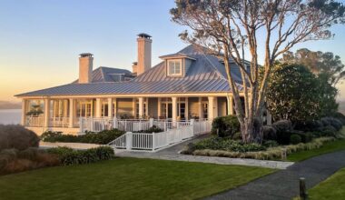 Northland hotels Kauri Cliffs and Eagles Nest awarded Michelin Keys