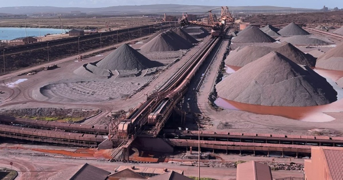 Africa's biggest economy seeks private partners for $2.7 billion manganese export corridor