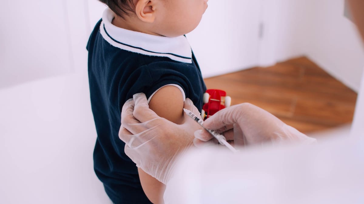 Free flu vaccines for under-5s: GPs got no formal warning before rollout