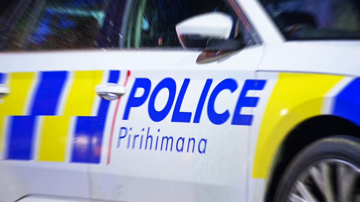 Four people injured after car hits tree in Hastings
