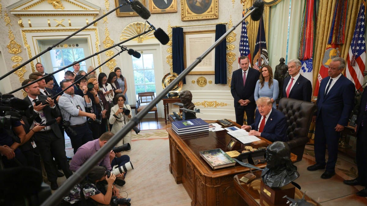 Trump calls media ban from the White House ‘ban on the free press’