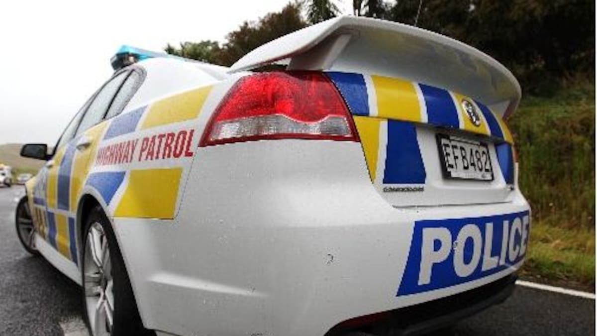 SH1 detour: Traffic rerouted after truck crash closes road at Piarere
