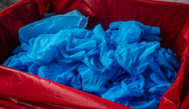 Stop wasting gloves during flu vaccination
