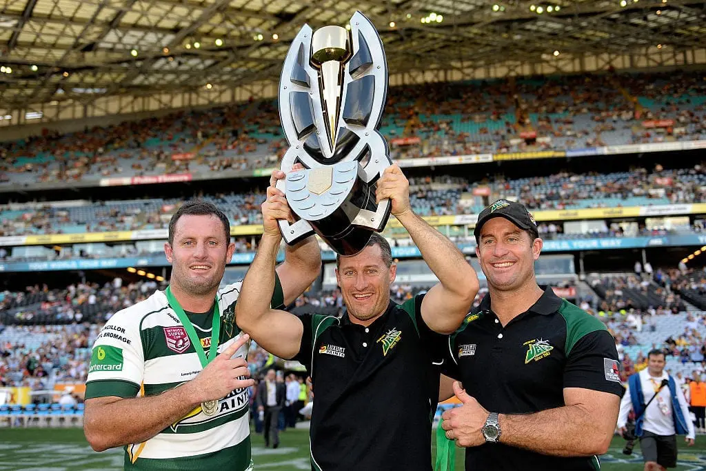 Walker brothers throw hats in the ring for vacant Gold Coast job... again
