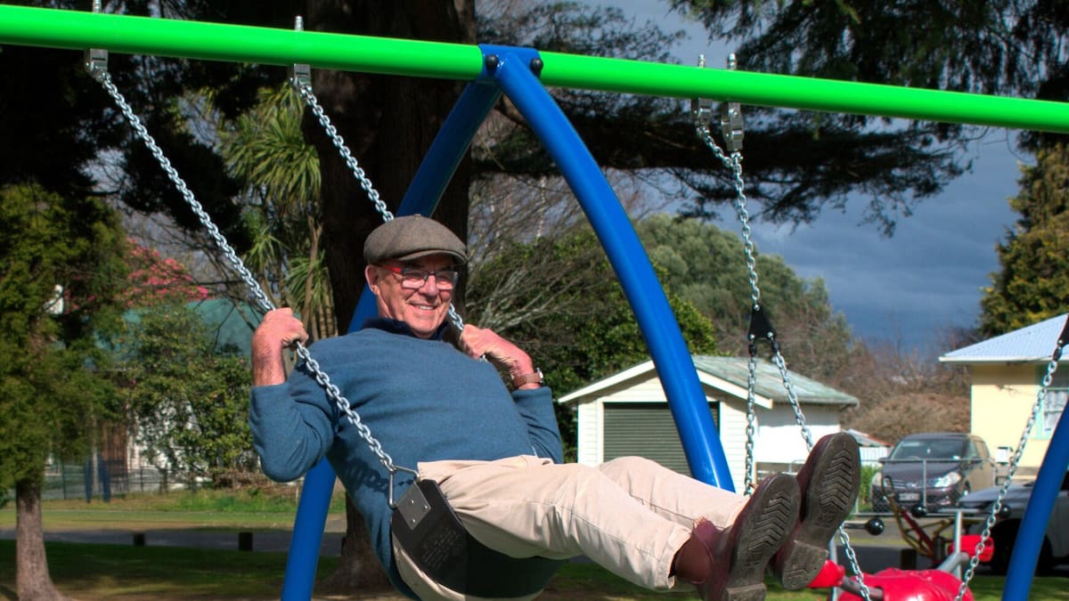 Long-standing Tararua councillor Peter Johns dies in accident
