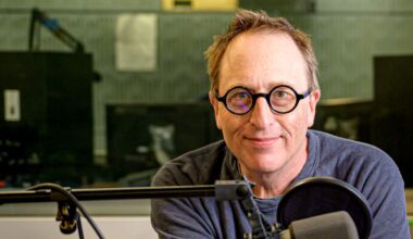 Jon Ronson: The manosphere is a sideshow to a deeper crisis facing men