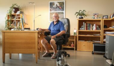 Planning to manage your own money in retirement? Understand the risks