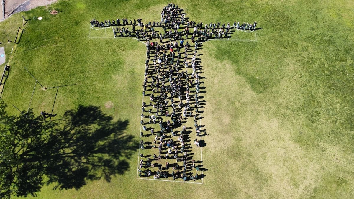 St Mary’s Tauranga students create life-size human image of Christ the Redeemer