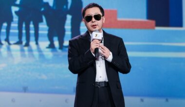 Jia Zhangke Readies 'Mamma Dunhuang,' Rules Out AI in Production