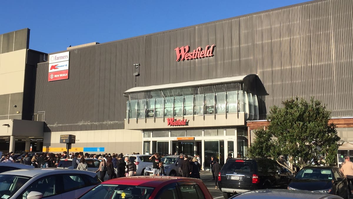 Glasson family buys 49% of Westfield Albany from Singaporeans for $308m